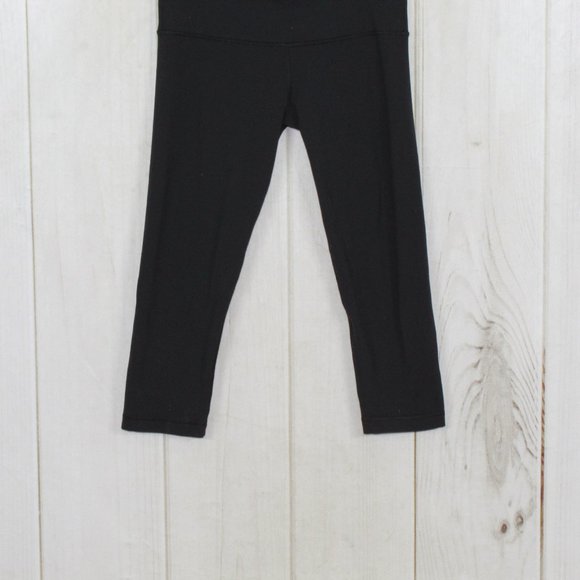 Lululemon Black Cropped Work Out Running Athletic Leggings Size 8 - Picture 3 of 9